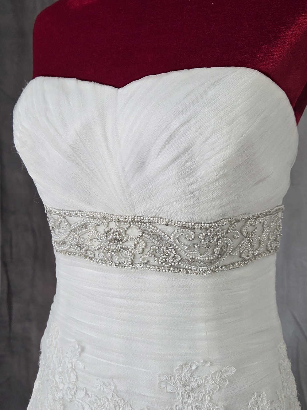 Blue By Enzoani Wedding Dress Size 12 - Picture 10 of 16
